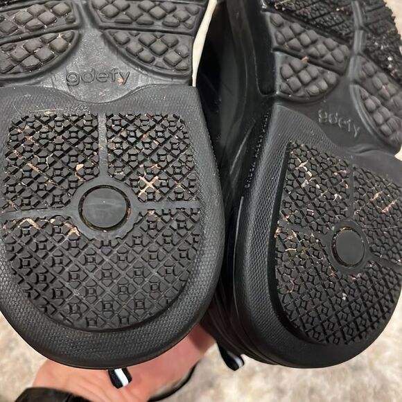 Gdefy Gravity Defyer Support Comfort Shoes Size 9.5 Black in EUC women’s 11 - Picture 7 of 8